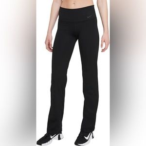 M Nike Recycled Straight Leggings Ten Less Plastic Bottles Training Black Pants